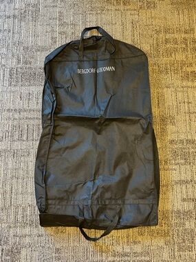Bergdorf Goodman • Garment Bag